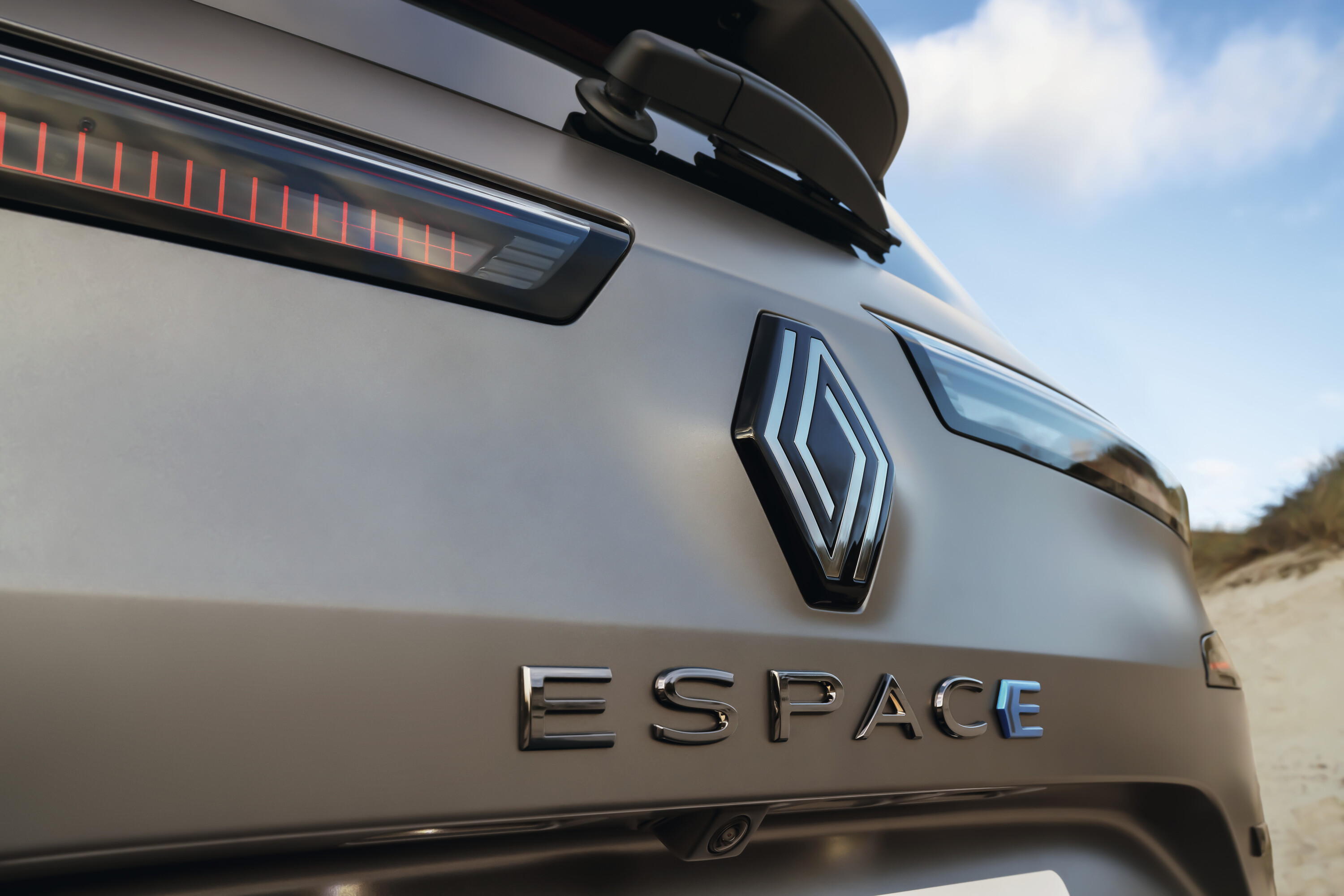 NEW Renault Espace E-Tech full hybrid